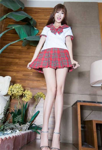 抖音很火的汽车女销售