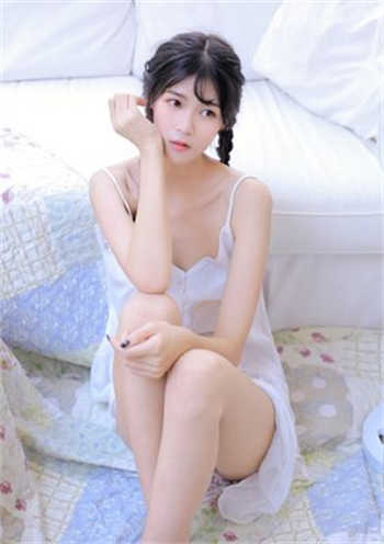女配叫方雅的小说