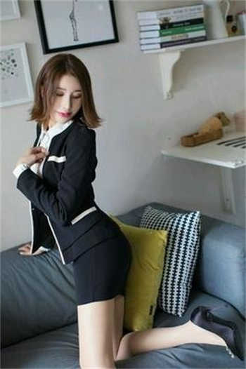 芸柔本是大集团少东的妻子
