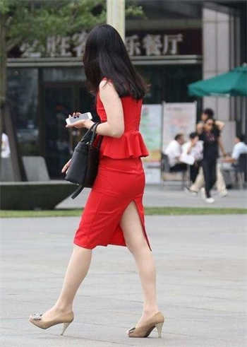 男主姓霍女主叫秦暖
