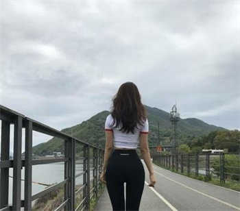 趁妹妹喝醉我没忍住