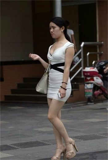 赞美老师的词