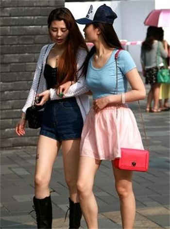 兽皇人与马图片