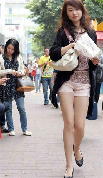 甜甜的小丫头时婉战霆琛