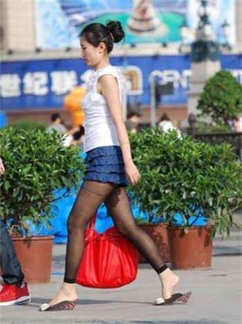 卧龙影视卧龙币干啥用的