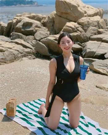 美女主播的沉沦之路