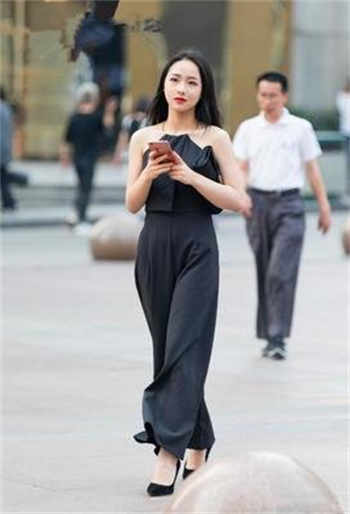 人人开开心心说说故事