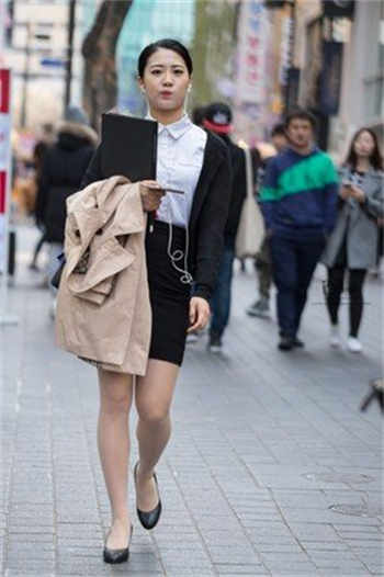楼下的租客完整版