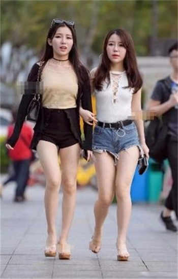 潇湘溪苑皮带鞭打