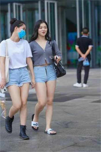 薄少的亿万甜妻顾清歌