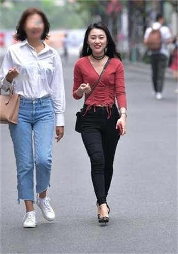 陆沉山洞修炼十万年