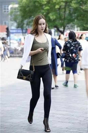 完成3个任务免费约一个