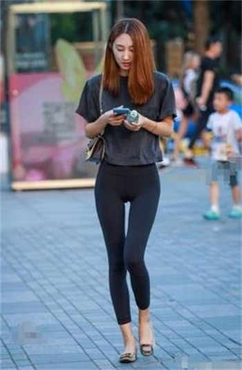 表达享受吃美食的句子