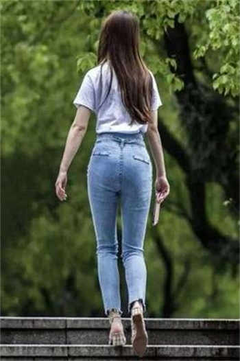 温婉马桶大战视频