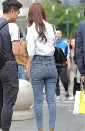 陌陌上500块一晚是真的吗