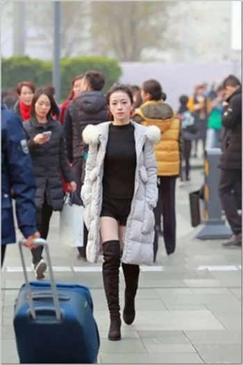 大香肠和小扇贝